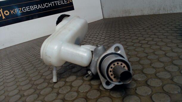 Foto: HAUPTBREMSZYLINDER eines Renault Twingo 1.2 SLX