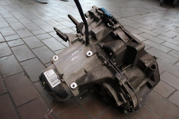 Foto: SCHALTGETRIEBE 5-GANG JB1520 UNGEPRÜFT eines Renault Twingo 1.2 SLX