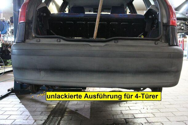 Foto: STOßSTANGE HINTEN eines Fiat Punto 60
