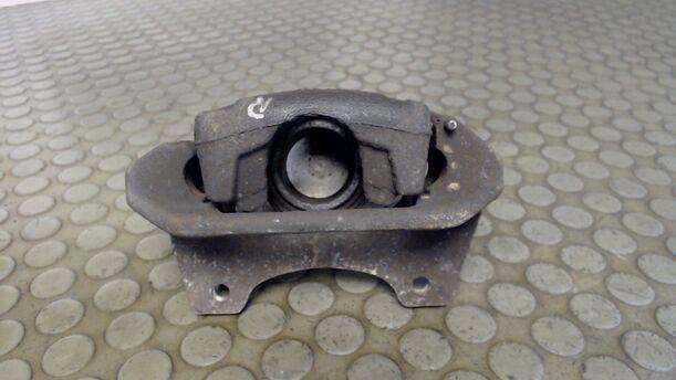 Foto: BREMSSATTEL VORN RECHTS eines Fiat Punto 60 SLX