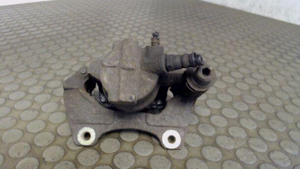 Foto: BREMSSATTEL VORN RECHTS eines Fiat Punto 60 SLX