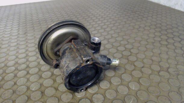 Foto: PUMPE SERVOLENKUNG / SERVOPUMPE eines Fiat Punto 60