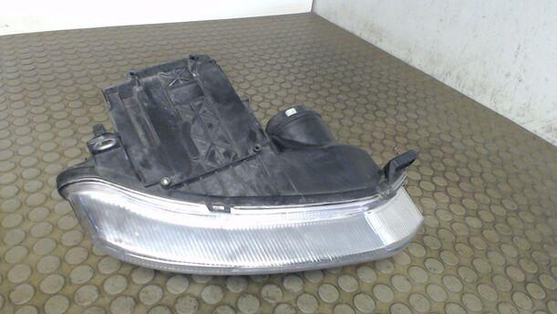 Foto: SCHEINWERFER LINKS eines Alfa Romeo 156 Sportwagon 2.0 Twin Spark