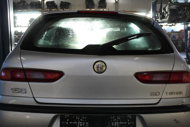 Foto: HECKKLAPPE eines Alfa Romeo 156 Sportwagon 2.0 Twin Spark SLX
