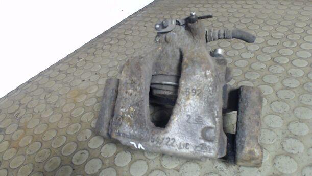 Foto: BREMSSATTEL VORN LINKS eines Alfa Romeo 156 Sportwagon 2.0 Twin Spark