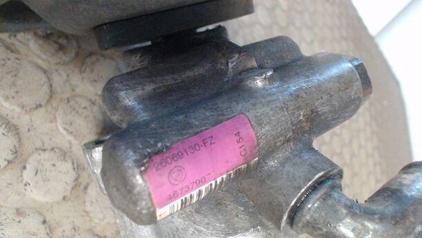 Foto: PUMPE SERVOLENKUNG eines Alfa Romeo 156 Sportwagon 2.0 Twin Spark