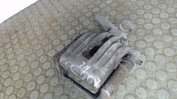 Foto: BREMSSATTEL HINTEN LINKS eines Alfa Romeo 156 Sportwagon 2.0 Twin Spark