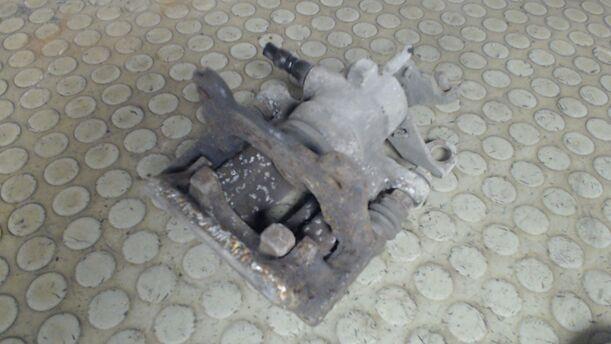 Foto: BREMSSATTEL HINTEN LINKS eines Alfa Romeo 156 Sportwagon 2.0 Twin Spark