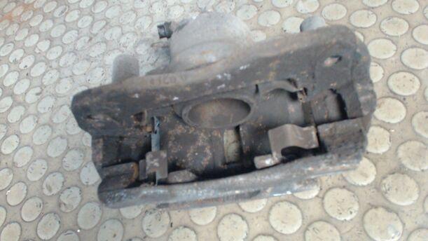 Foto: BREMSSATTEL VORN LINKS eines Ford Probe 24V