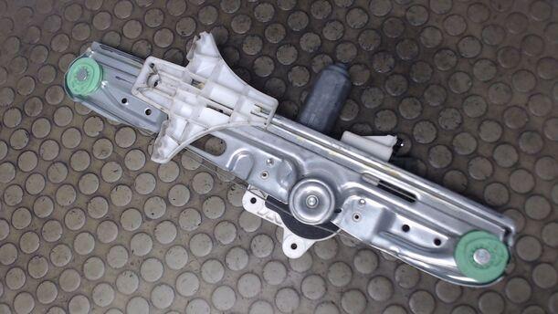 Foto: FENSTERHEBER HINTEN LINKS eines Opel Signum 3.0 V6 CDTI