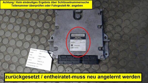 Foto: STEUERGERÄT DIESELEINSPRITZUNG eines Opel Signum 3.0 V6 CDTI
