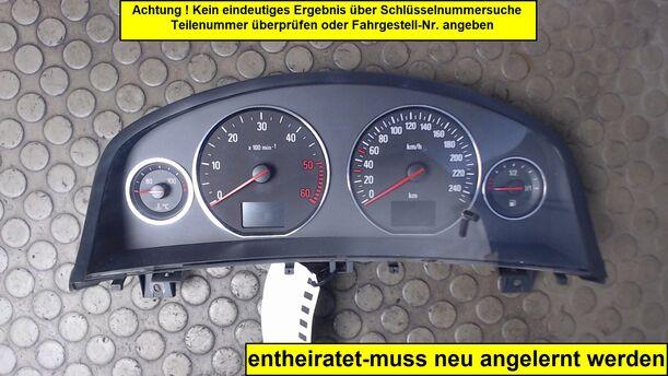 Foto: TACHOEINHEIT eines Opel Signum 3.0 V6 CDTI
