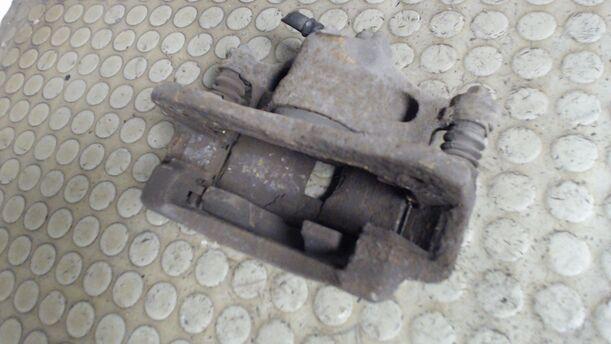 Foto: BREMSSATTEL VORN LINKS eines Honda Civic 1.5i
