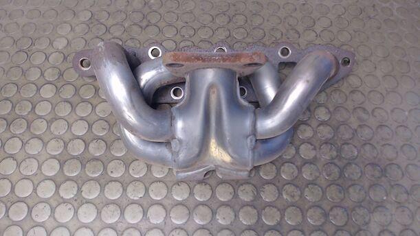 Foto: AUSPUFFKRÜMMER eines Ford Focus Turnier