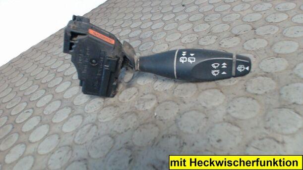 Foto: SCHEIBENWISCHERSCHALTER R eines Ford Transit 330 L TDE Lkw