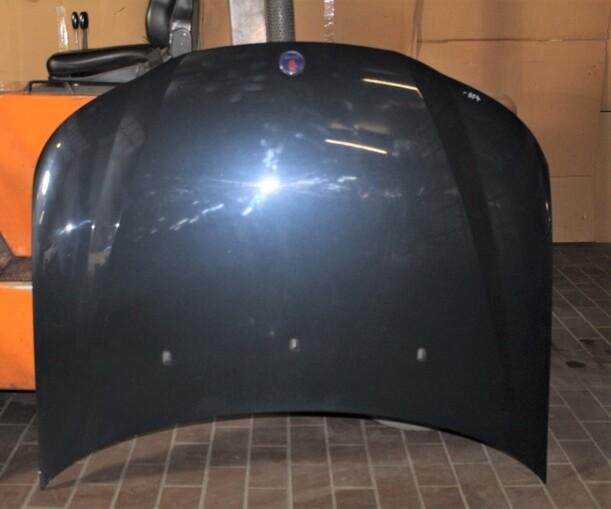 Foto: MOTORHAUBE eines Saab 9-3 1.8 t Cabrio SLX