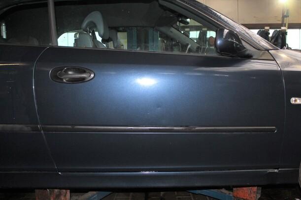 Foto: TÜR VORN RECHTS eines Saab 9-3 1.8 t Cabrio LX
