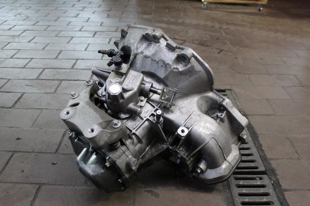 Foto: SCHALTGETRIEBE F13 C429 (UNGEPRÜFT) eines Opel Corsa 1.0 12V