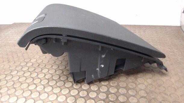 Foto: HANDSCHUFACH ( GOLF PLUS ) eines VW Golf Plus 1.4 TSI