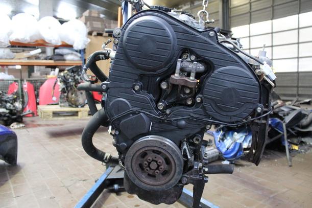 Foto: MOTOR RF4F eines Mazda Premacy TD