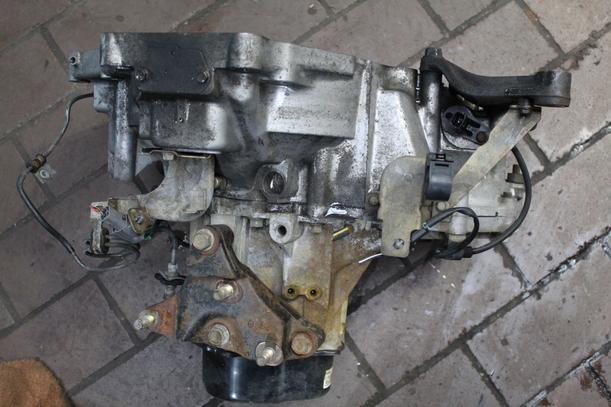 Foto: SCHALTGETRIEBE 5-GANG eines Mazda Premacy TD