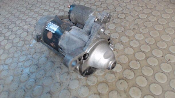 Foto: ANLASSER / STARTER eines Mazda Premacy TD
