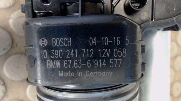 Foto: SCHEIBENWISCHERMOTOR VORN eines BMW 316ti compact