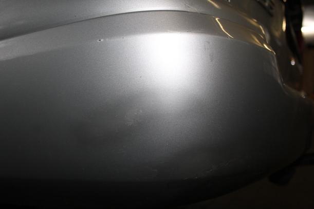 Foto: STOSSSTANGE / STOSSFÄNGER HINTEN eines Mazda 626 2.0 TD