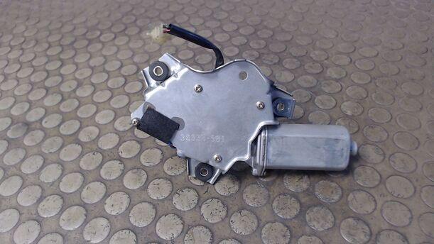 Foto: SCHEIBENWISCHERMOTOR HINTEN eines Mazda 626 2.0 TD