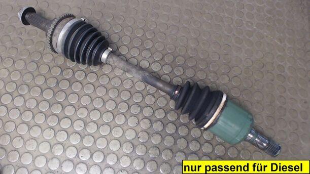 Foto: ANTRIEBSWELLE LINKS eines Mazda 626 2.0 TD