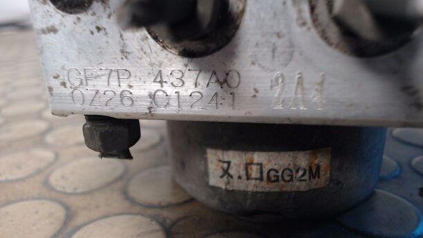 Foto: HAUPTBREMSAGGREGAT ABS eines Mazda 626 2.0 TD