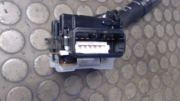 Foto: SCHEIBENWISCHERSCHALTER eines Mazda 626 2.0 TD