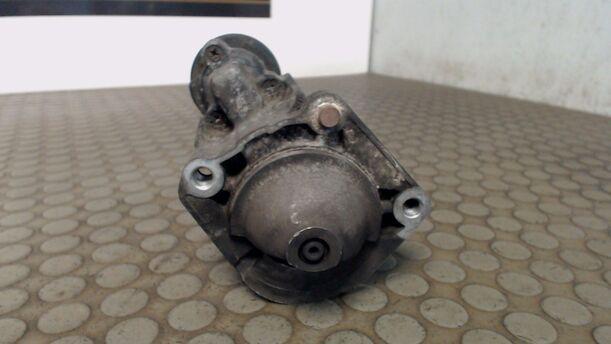 Foto: ANLASSER / STARTER BOSCH eines Volvo 850 2.5-20V