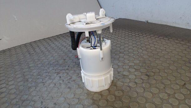 Foto: KRAFTSTOFFPUMPE eines Renault Scenic 1.6 16V