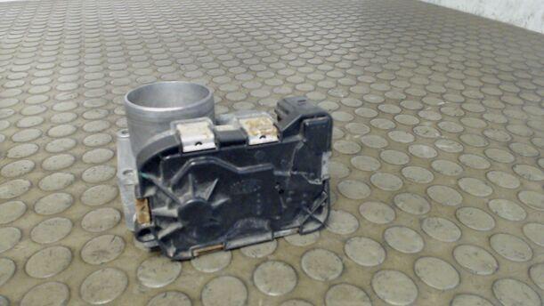 Foto: DROSSELKLAPPE eines Ford Ka 1.2