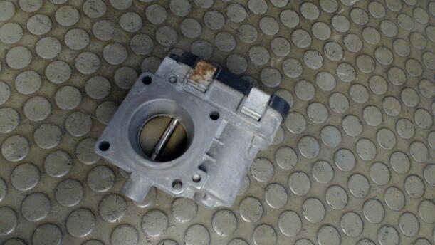 Foto: DROSSELKLAPPE eines Ford Ka 1.2