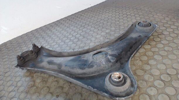 Foto: QUERLENKER VORN LINKS eines Citroen C3 1.1