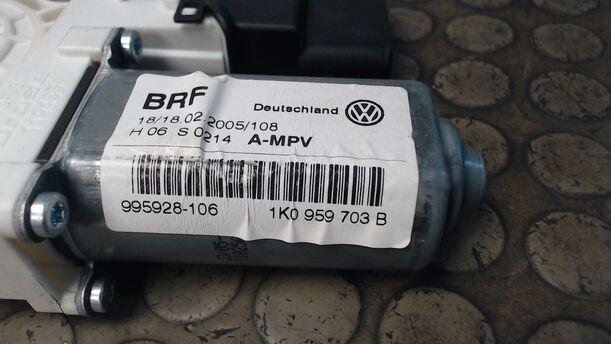 Foto: FENSTERHEBERMOTOR HINTEN LINKS eines VW Touran 1.9 TDI
