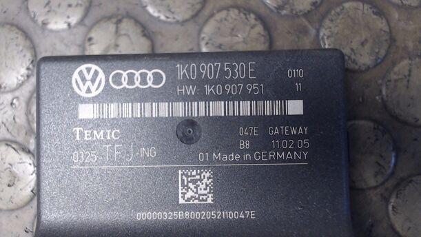 Foto: STEUERGERÄT GATEWAY eines VW Touran 1.9 TDI