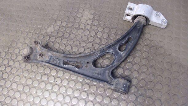 Foto: QUERLENKER VORNE LINKS eines VW Touran 1.9 TDI