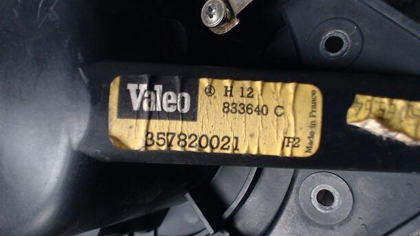 Foto: HEIZUNGSGEBLÄSE MIT WIDERSTAND eines VW Passat Variant 1.8