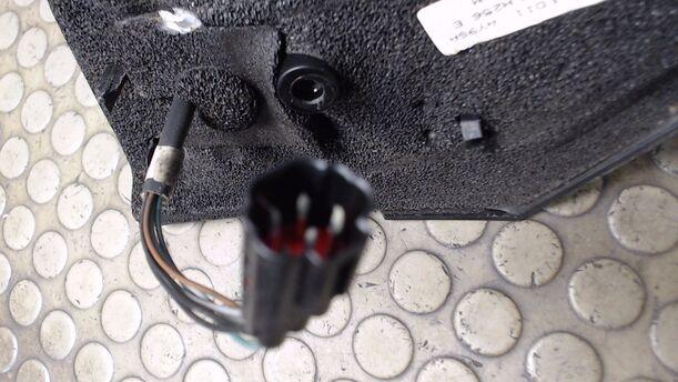 Foto: AUSSENSPIEGEL ELEKTRISCH VERSTELLBAR LINKS eines Ford Fiesta 1.3