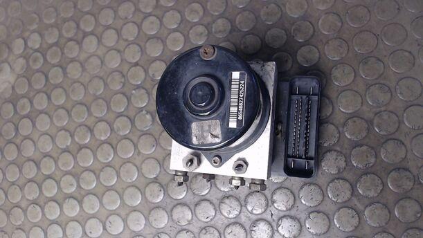 Foto: HAUPTBREMSAGGREGAT ABS eines Ford Fiesta 1.3
