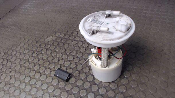 Foto: KRAFTSTOFFPUMPE eines Ford Fiesta 1.3