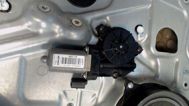 Foto: FENSTERHEBER ELEKTRISCH HINTEN LINKS eines Alfa Romeo 159 Sportwagon 1.9 JTS 16V