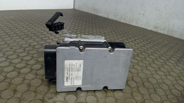 Foto: HAUPTBREMSAGGREGAT ABS eines Alfa Romeo 159 Sportwagon 1.9 JTS 16V
