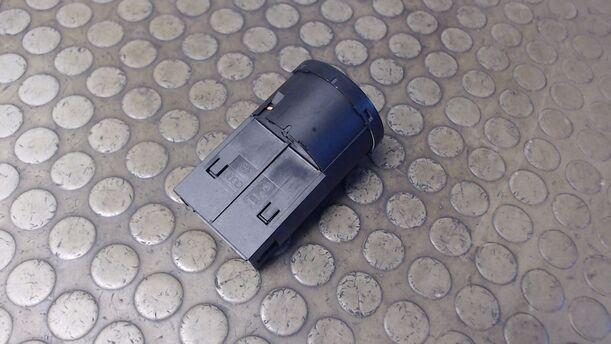 Foto: LICHTSCHALTER eines VW Polo 1.2