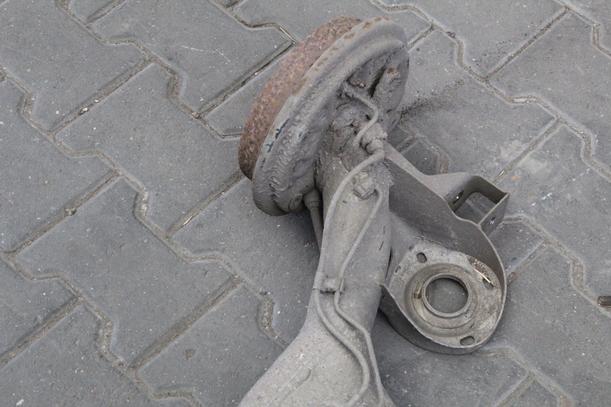 Foto: HINTERACHSE eines VW Polo 1.2