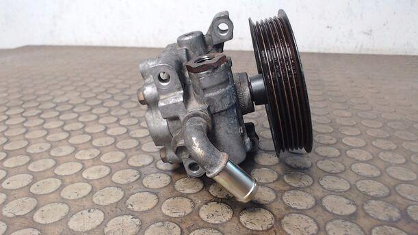 Foto: PUMPE SERVOLENKUNG eines Ford Transit Connect (Lang)