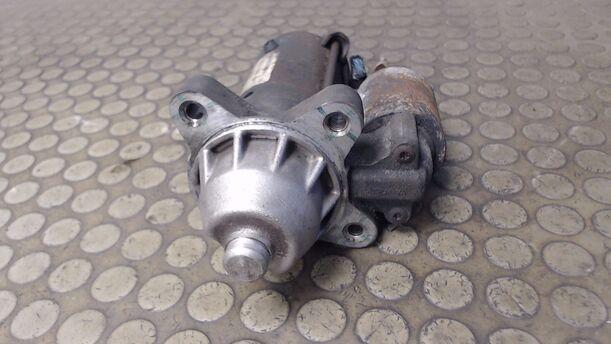 Foto: ANLASSER / STARTER eines Ford Transit Connect (Lang)